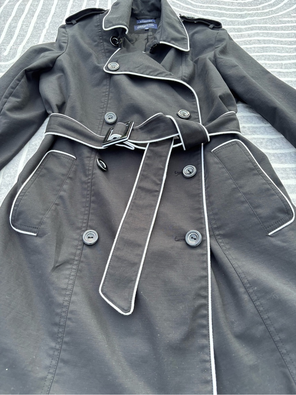 Jones New York Trench Coat, Black and White, Double-Breasted, Belted, Large - Picture 4 of 15